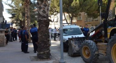 Menemen'de düğüm çözüldü: Biraz belediye, biraz İZSU!