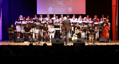 Mübadele Korosundan Karşıyaka'da muhteşem konser