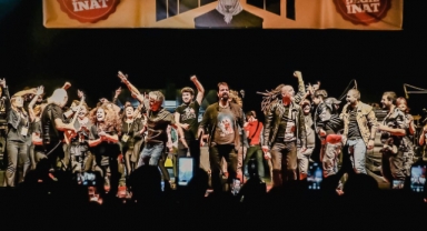 Pamucak Sahili'nde “Biat Değil İnat” var