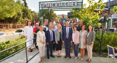  Porta Gaziemir 1 yaşında