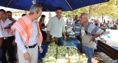  Urla 'Bağbozumu Şenlikleri' başladı