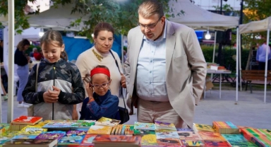 1.Seferihisar kitap günleri başladı