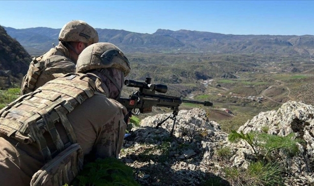 Pençe-Kilit Operasyonunda 4 PKK'lı etkisiz hale getirildi