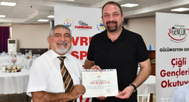 Başkan Gümrükçü Berberler ile Buluştu