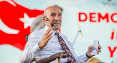 Başkan Soyer: “İzmir’e demokrasinin tatlı güneşiyle aydınlatmak yakışır”