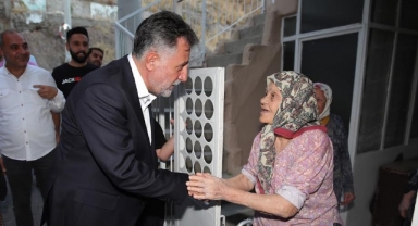 Bayraklı’da sorunlara yerinde çözüm!