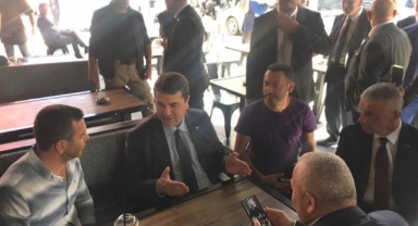 Demokrat Parti gençlerin dertlerini dinledi