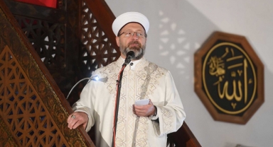 Diyanet, cuma hutbesinde 9 Eylül ve Atatürk'e yer vermedi