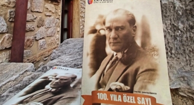 Efesli leylek 100. Yıl'a özel çıktı