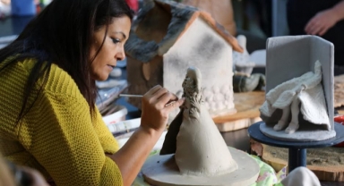 Gaziemir'de kültür, sanat ve spor kurslarına kayıtlar başladı