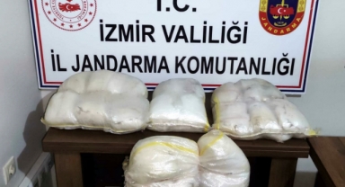 İzmir'de 26 kilo metamfetamin ele geçirildi!