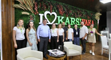 İZMİR FUARI’NDA KARŞIYAKA RÜZGARI