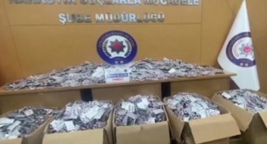 Kemalpaşa'da binlerce sentetik ecza ele geçirildi!