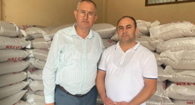 Ödemişli yem satıcısı: Yem fiyatları arttı, üretici ahırını boşaltıyor