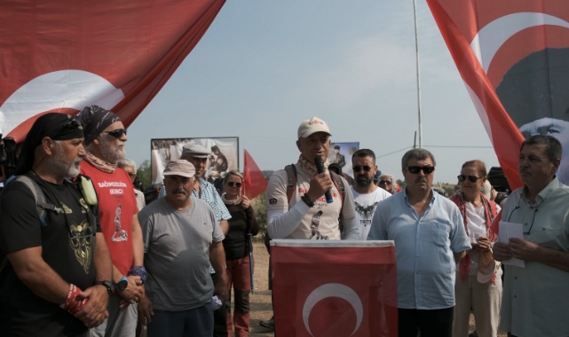 Zafer Yolu kafilesi Takmak'ta