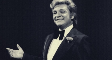 Zeki Müren Şarkıları Karşıyaka’da söylenecek