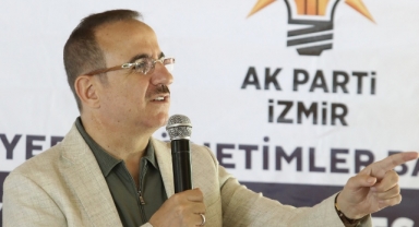 AK Partili Sürekli İlçe başkanlarına seslendi... Siz bize; biz Ankara’ya 