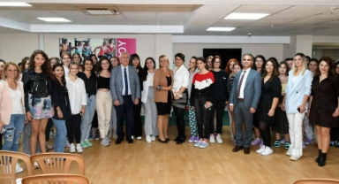 Atatürk Kız Öğrenci Yurdu'nda keyifli söyleşi