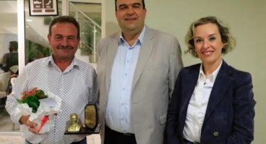  Başkan Yetişkin muhtarlarla bir araya geldi