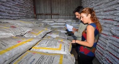 Büyükşehir Belediyesi satış noktalarını denetledi...Kaçak ve kalitesiz kömüre geçit yok