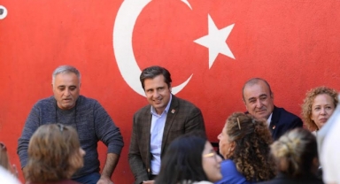 CHP İzmir sahada: AKP iktidarı fiilen sona ermiştir