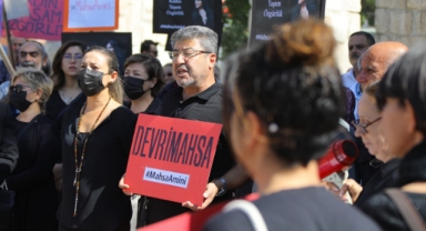 Efes Selçuk'tan İran'a direniş desteği: Kadın, yaşam, özgürlük!