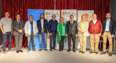 Eflatun Nuri'de karikatüristler demokrasi ve özgürlüğü çizecek