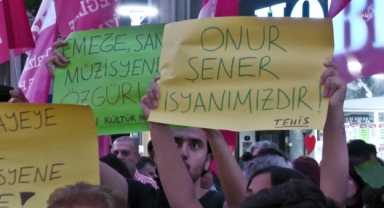 İzmir'de Müzisyen Onur Şener cinayetine protesto!