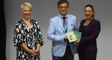 Kadınlar İzmir’den seslendi: Özgürlüklerimizden vazgeçmiyoruz 