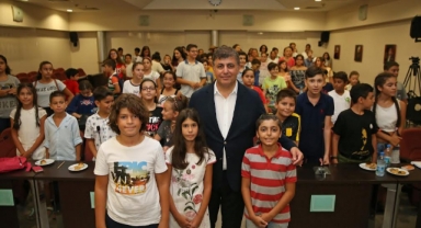 Karşıyaka Çocuk Belediyesi yeni üyelerini bekliyor