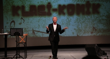 Klasi-Komik Bayraklı’da sahnelendi