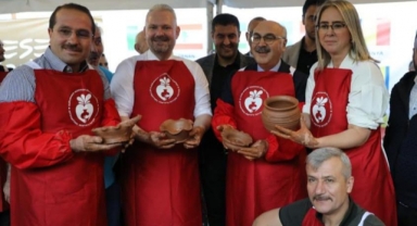 Uluslararası Çömlek Festivaline renkli başlangıç