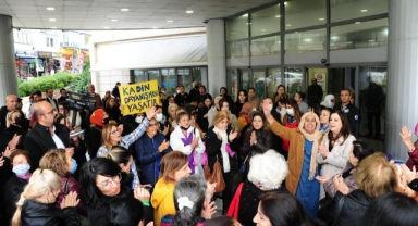 Balçovalı kadınlar şiddete dur dedi