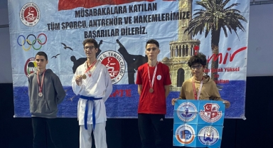 Bayraklı’nın sporcuları başarıya koşuyor