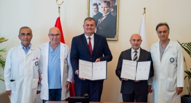 Büyükşehir'in evde bakım hizmeti Tire’ye uzanıyor