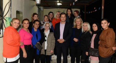  CHP İzmir kapı kapı çalışıyor: Bir günde 3313 hane ziyareti