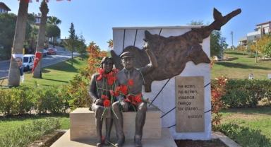 Ecevit 16.yılında Büstü Başında Anıldı