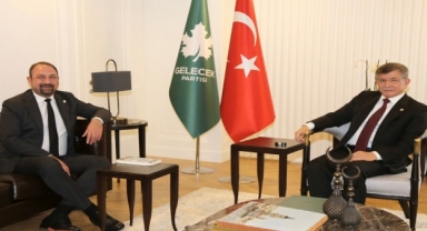 Gümrükçü'den Davutoğlu ziyareti