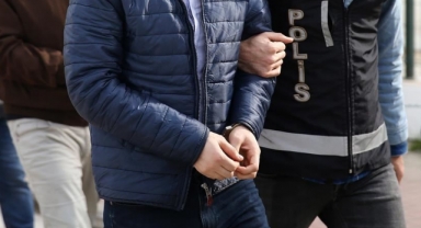 İzmir'in 3 ilçesinde sahte alkol operasyonu