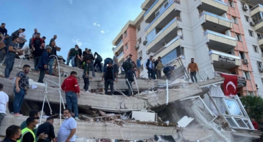 İzmir'de 'deprem' mesaisi: Seferihisar’da yapılar dirençleniyor!