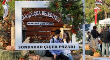 Karşıyaka’yı çiçek kokusu sardı