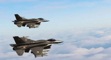 Suudi Arabistan'ın F-15 savaş uçağı düştü