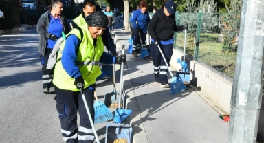 Temizlik seferberliği İzmir’in her köşesine yayılıyor