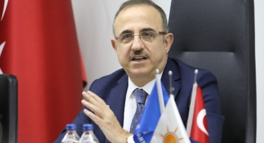 AKP'li Sürekli 'den o sözlere yanıt:“Soyer haklı, İzmir hizmet bekliyor”