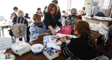 Bayraklı Belediyesinden 51 branşta kurs imkanı