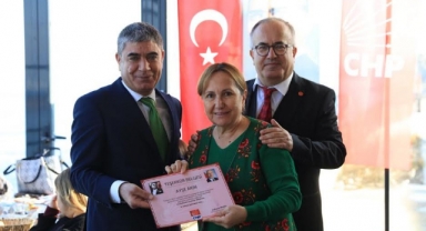 CHP’den öbek çalışanlarına teşekkür belgesi