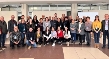 CHP İzmir’in eğitim ordusu sahada