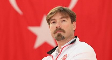 Gaziemirli Antrenör Türkiye Şampiyonu oldu 