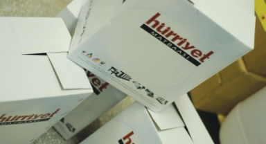 Hürriyet İzmir'deki o merkezini kapıyor