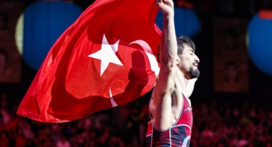 İzmir’in yıldızlarına 2022’de madalya yağmuru